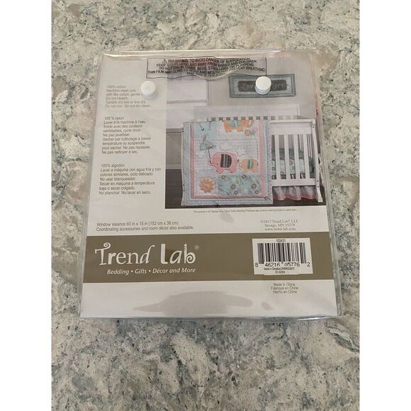 Trend Labs Daisy’s and Dots Window Valance - Picture 3 of 4